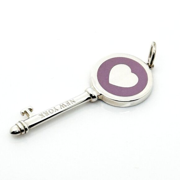 Tiffany & Co Purple Mauve Enamel Heart Key Pendant in Sterling Silver - Picture 5 of 7